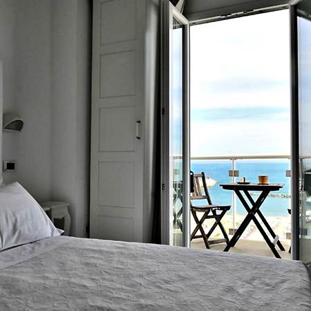 Hotel Thea Gabicce Mare Kültér fotó
