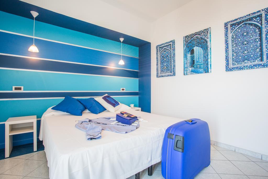 Hotel Thea Gabicce Mare Kültér fotó